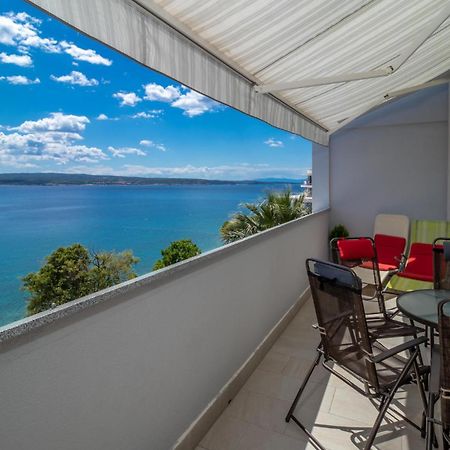 Lovely Apartment In Selce With House Sea View Buitenkant foto